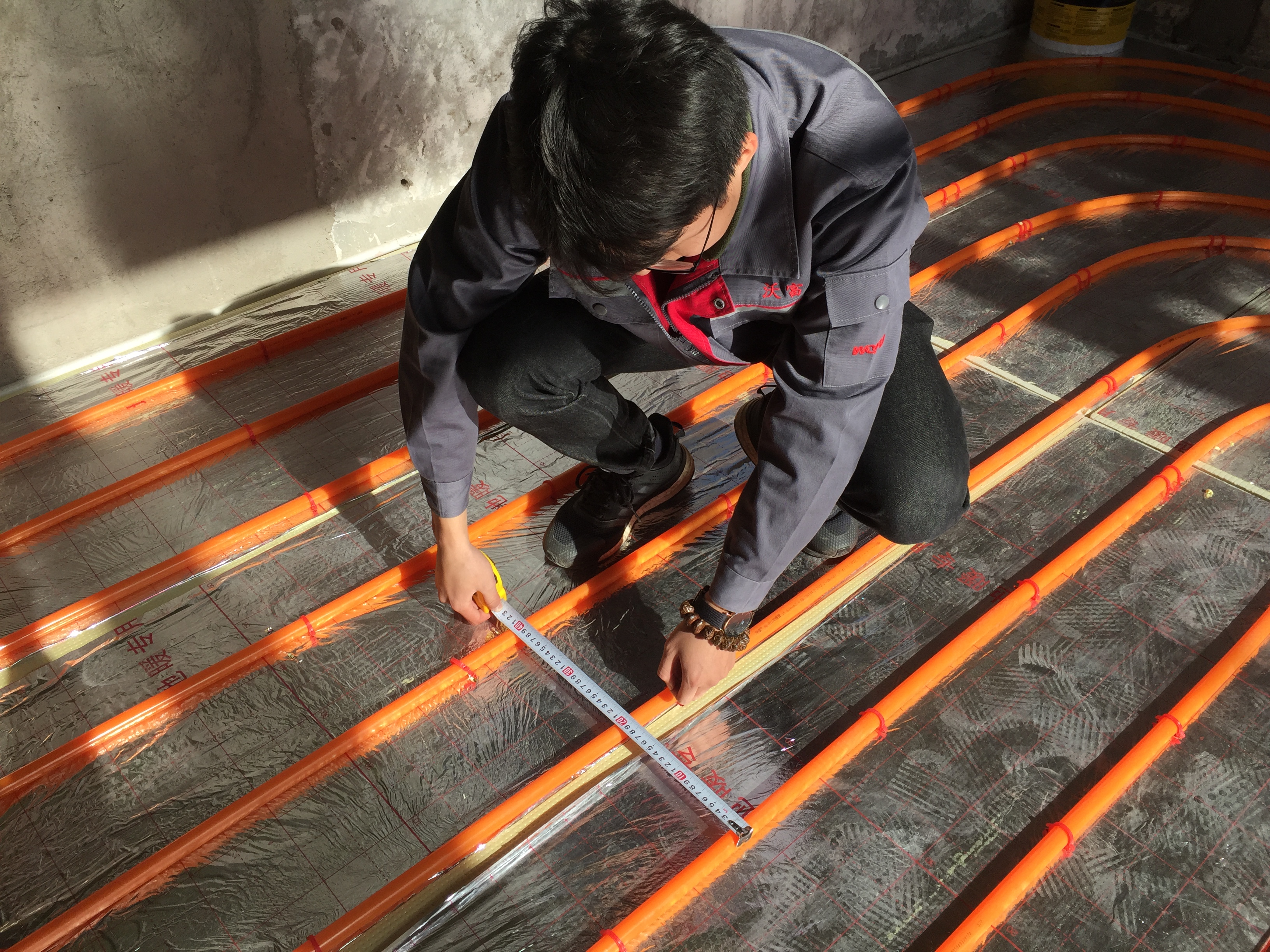 沃富地源熱泵中央空調地暖盤管末端